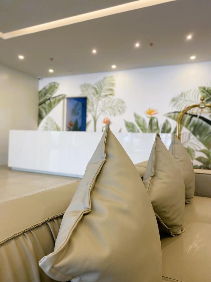 Urdaneta Levo Hotel מראה חיצוני תמונה