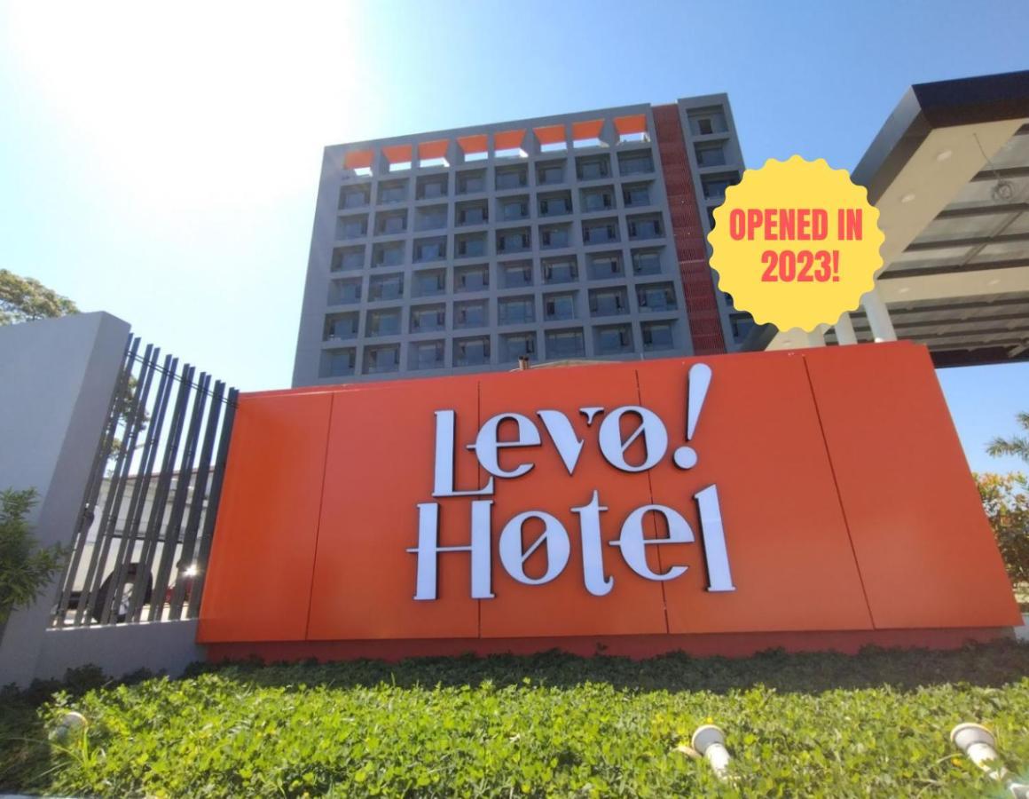 Urdaneta Levo Hotel מראה חיצוני תמונה