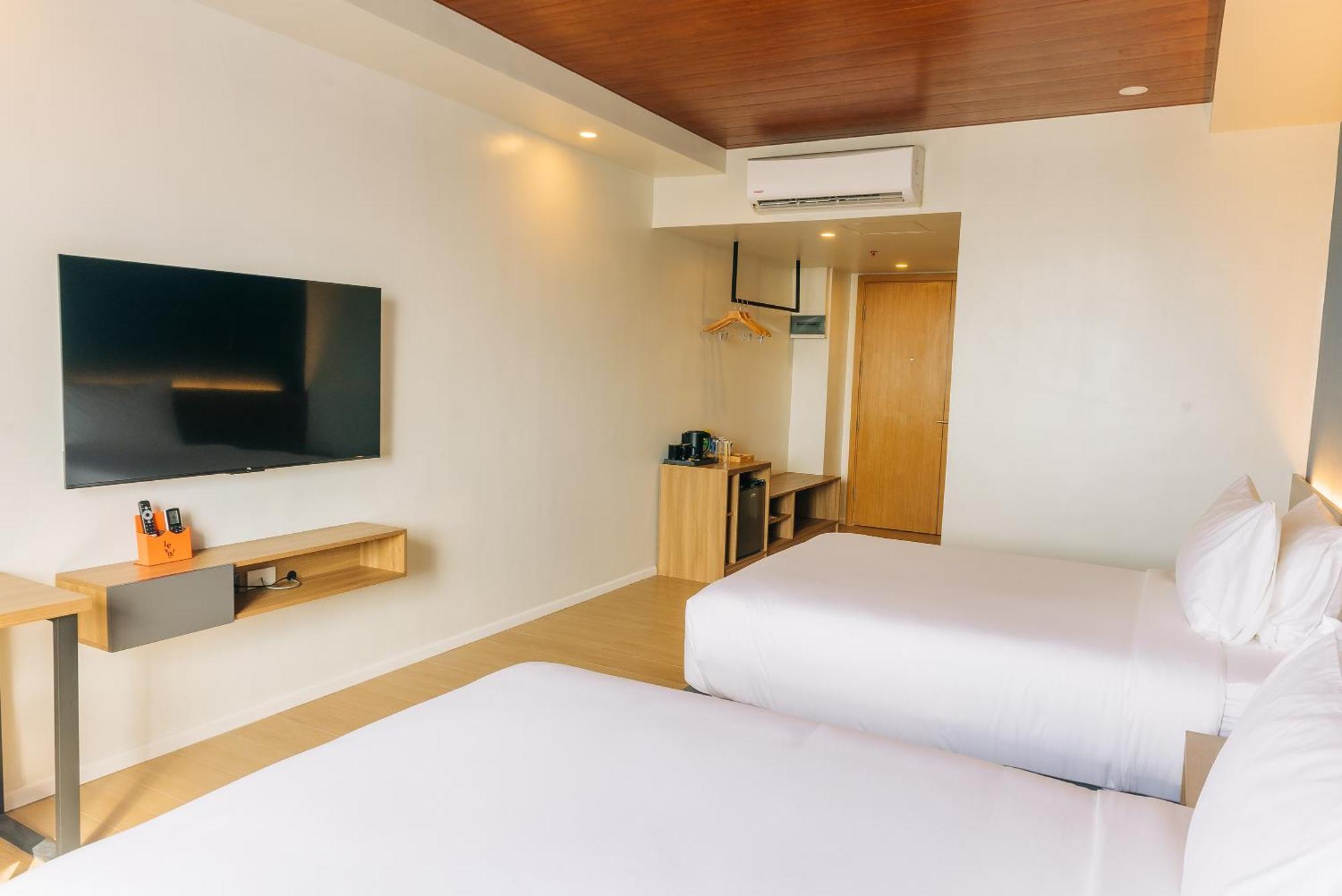 Urdaneta Levo Hotel מראה חיצוני תמונה